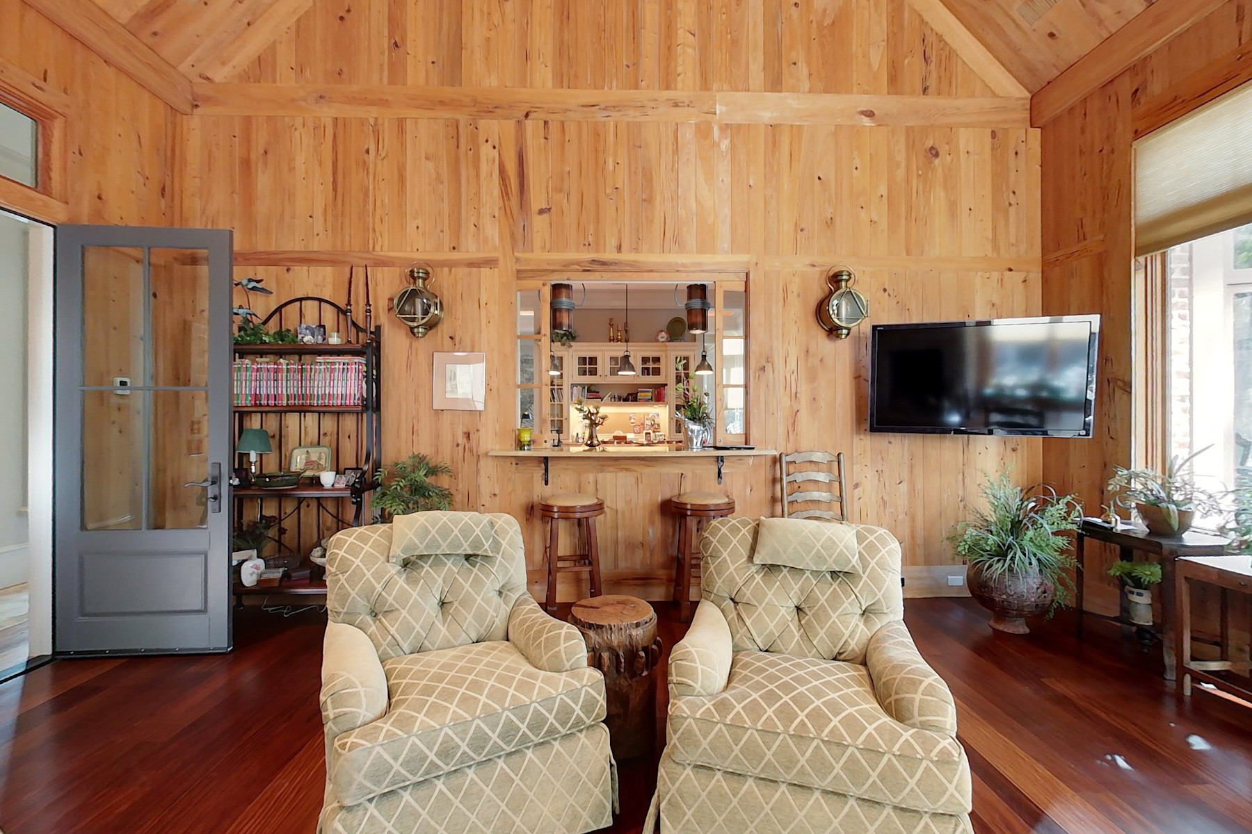 breakfast nook