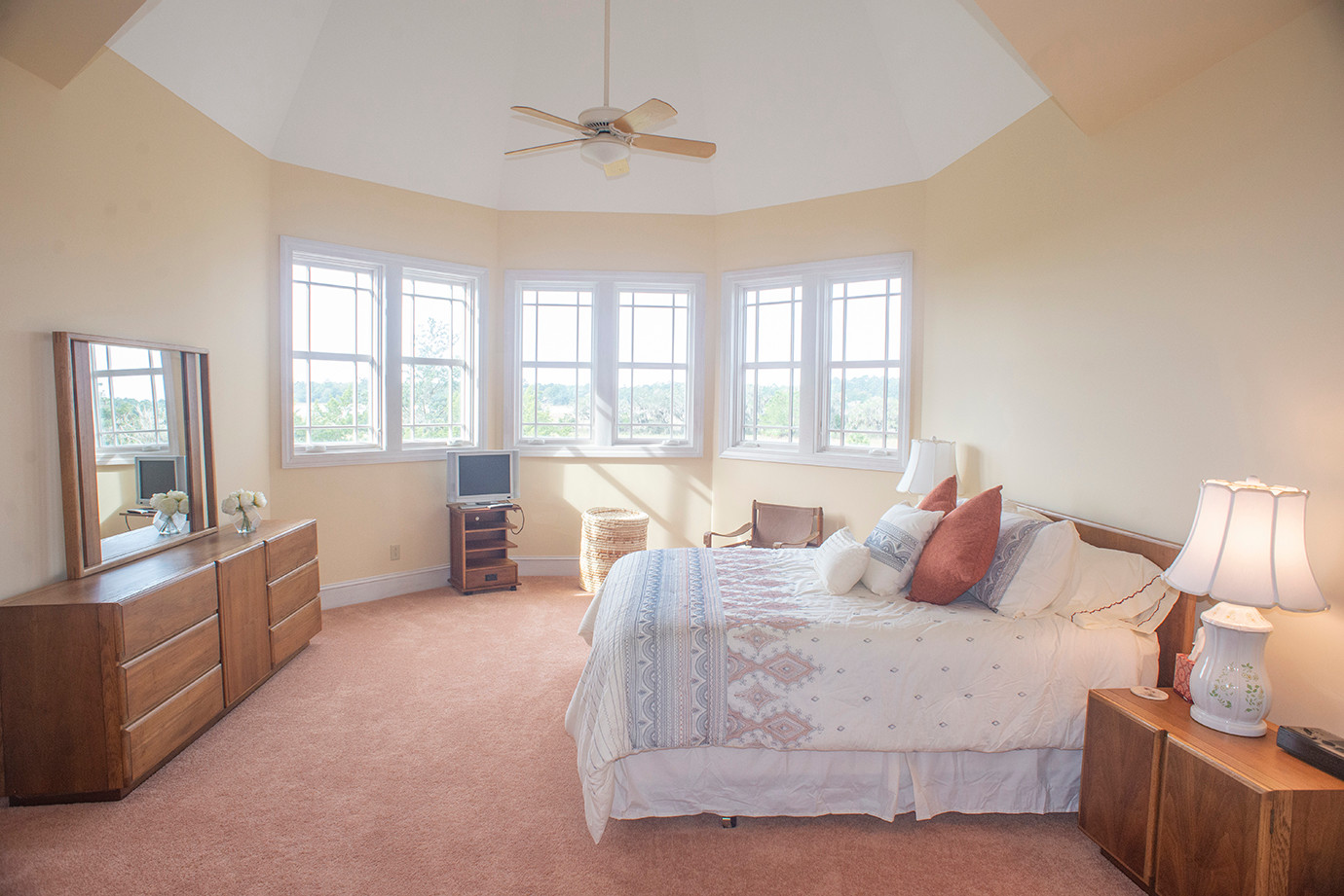 sch upstairs bedroom