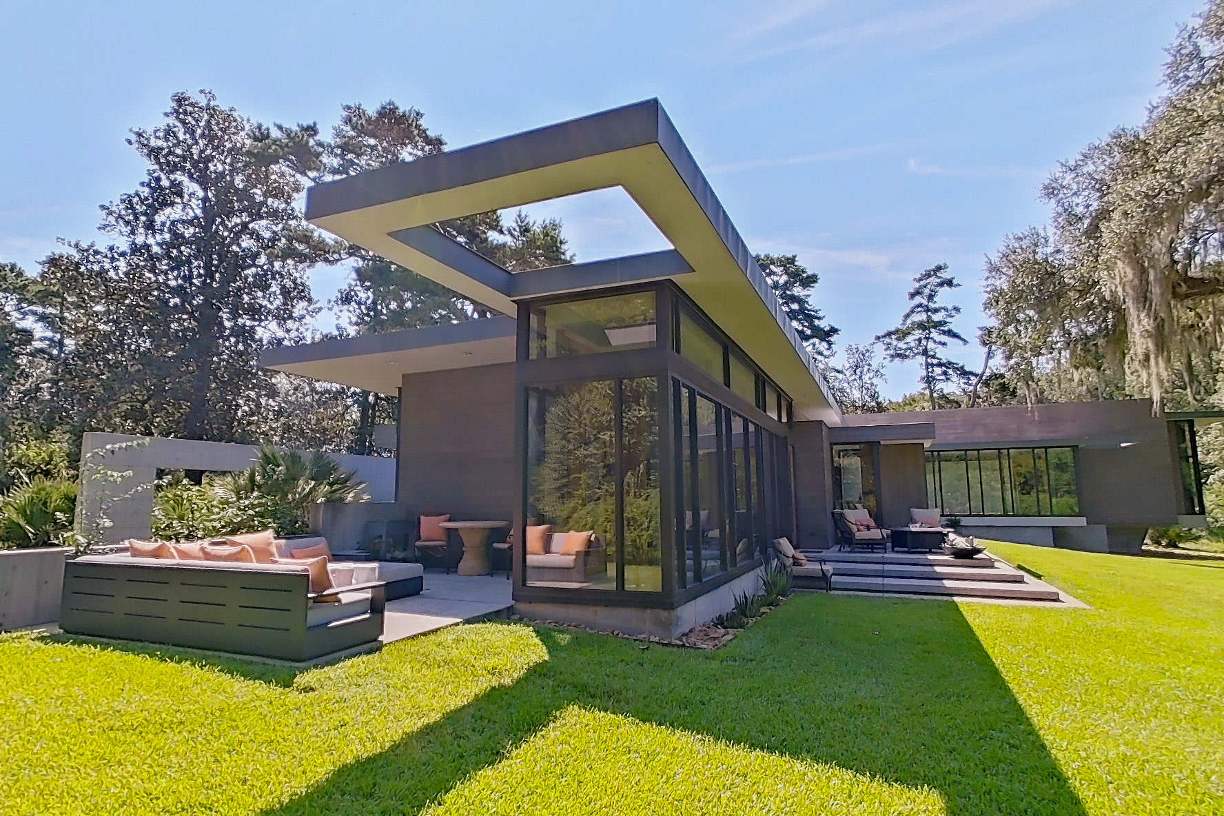 exterior side3 (1)