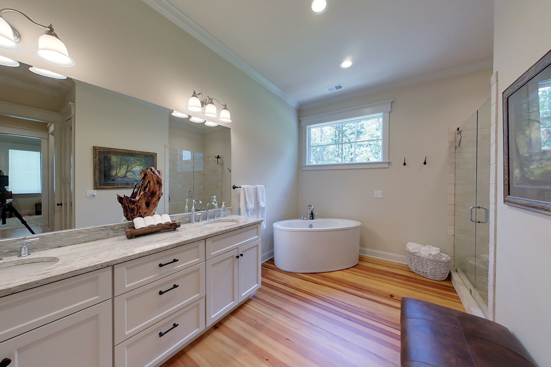 hart master bath