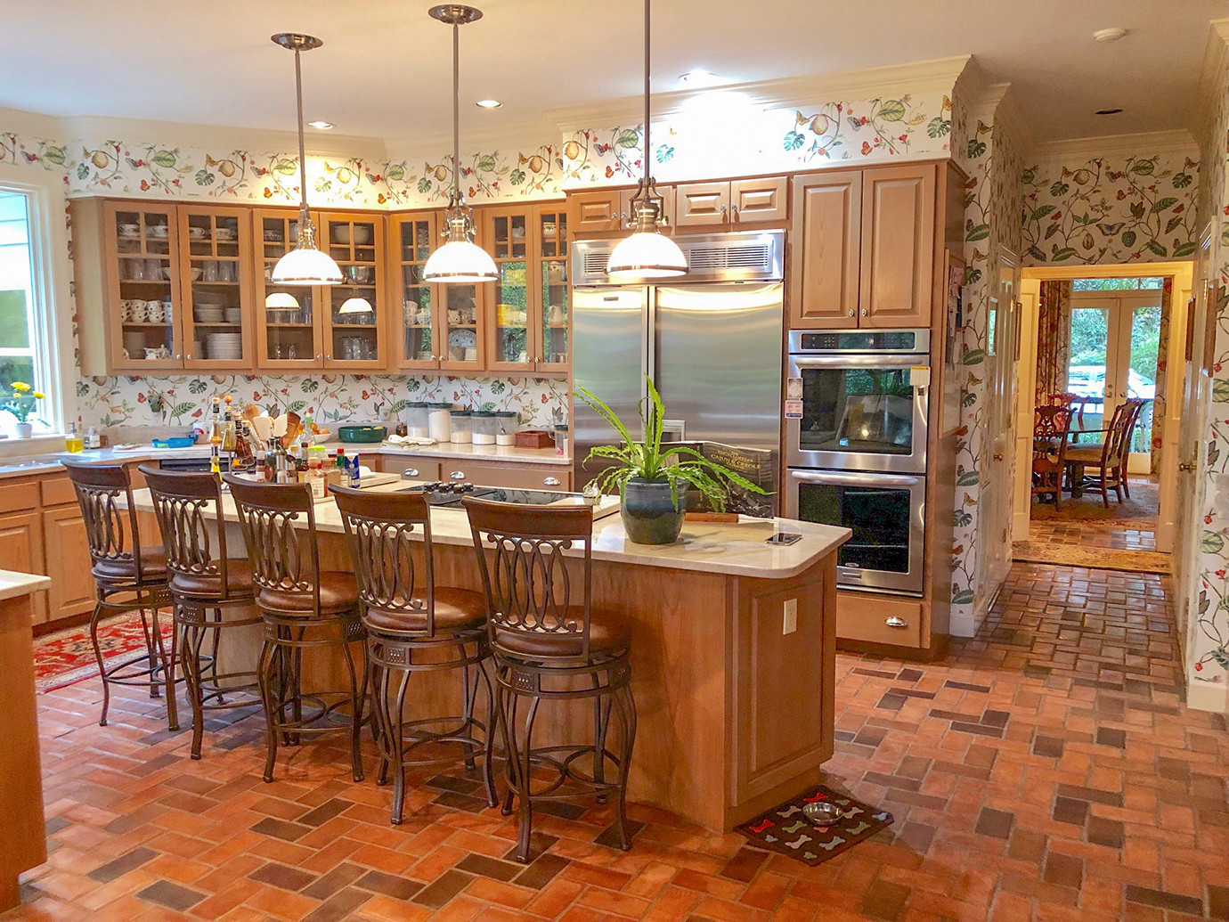 E kitchen