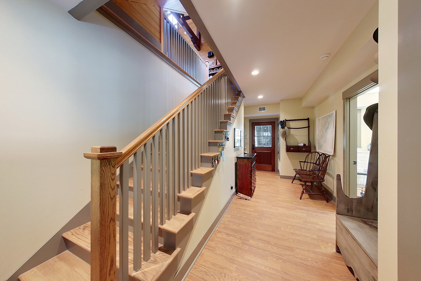 Z bottom entrance