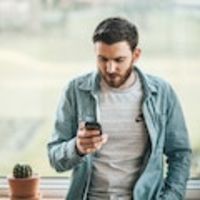 Using an online mortgage broker from a mobile phone thumbnail