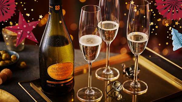 P16-Wk3-Chirstmas-Web-Hero-Irresistible-Prosecco