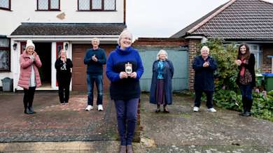 hilary-haslam-se-neighbour-of-the-year
