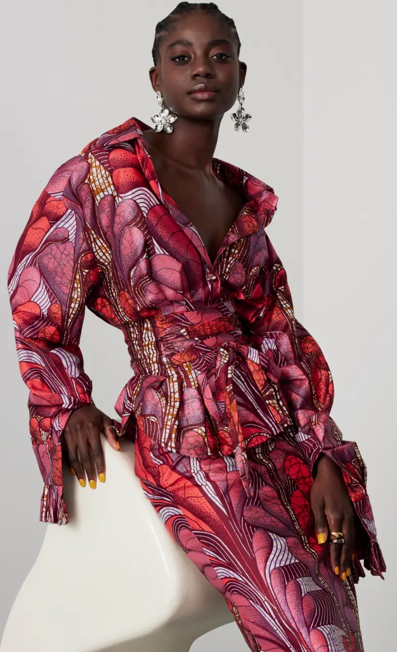 Model wearing Vlisco Grand Super-Wax outfit