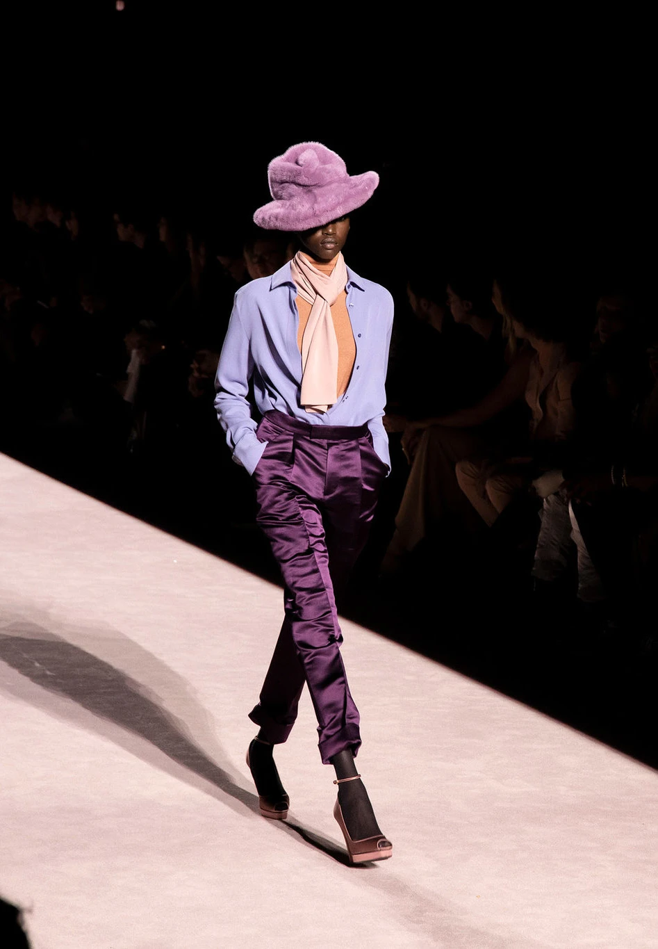 tom ford 2019 pimpinrunway