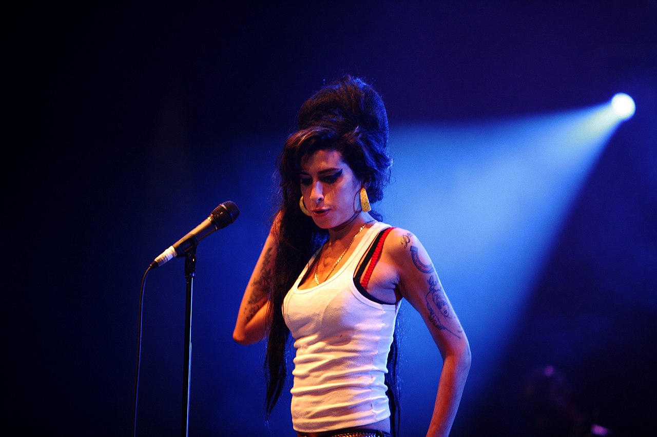 1280px-Amy Winehouse f5048439