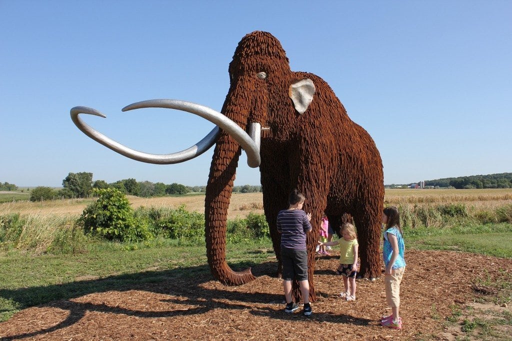 Horicon Mammoth Sculpture