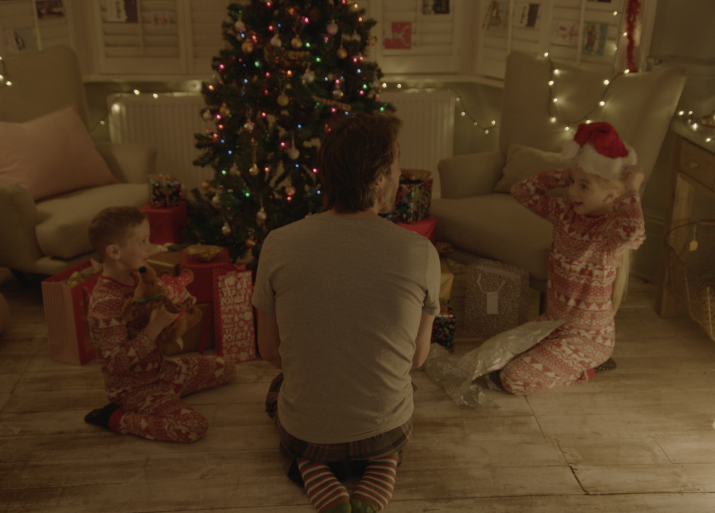 SimpliSafe. Protecting the Magic of Christmas
