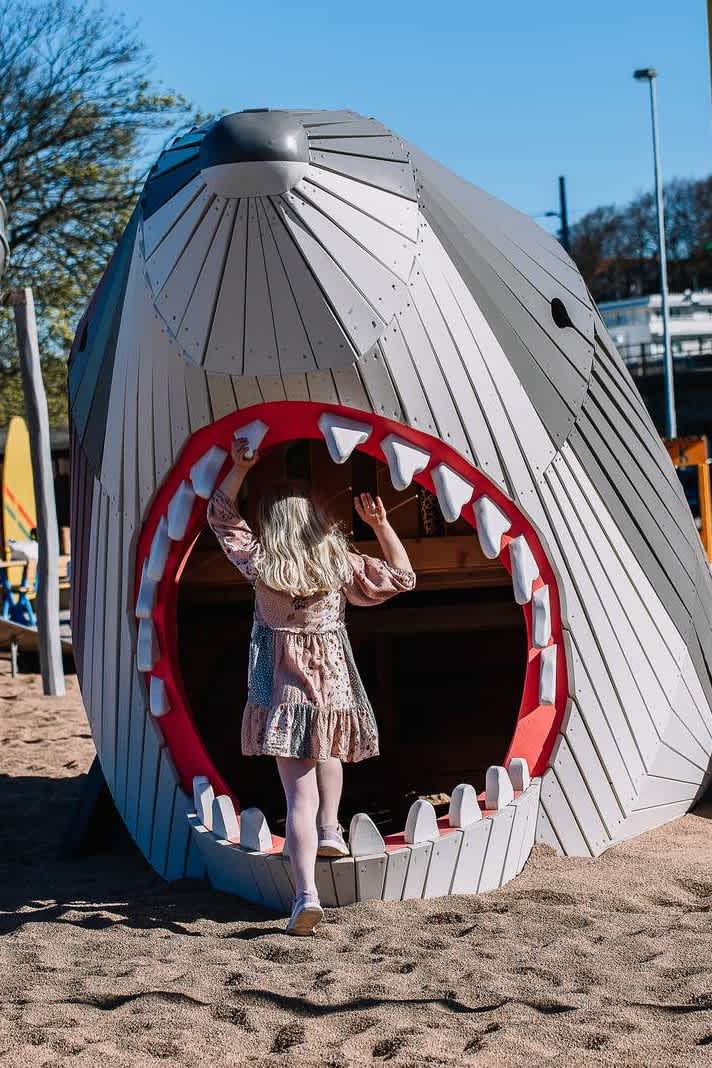 StayKvick.Models.ImageModel