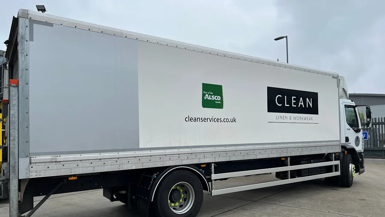 CLEAN Linen & Workwear makes significant savings on annual insurance premiums and builds peer-led coaching model with Samsara