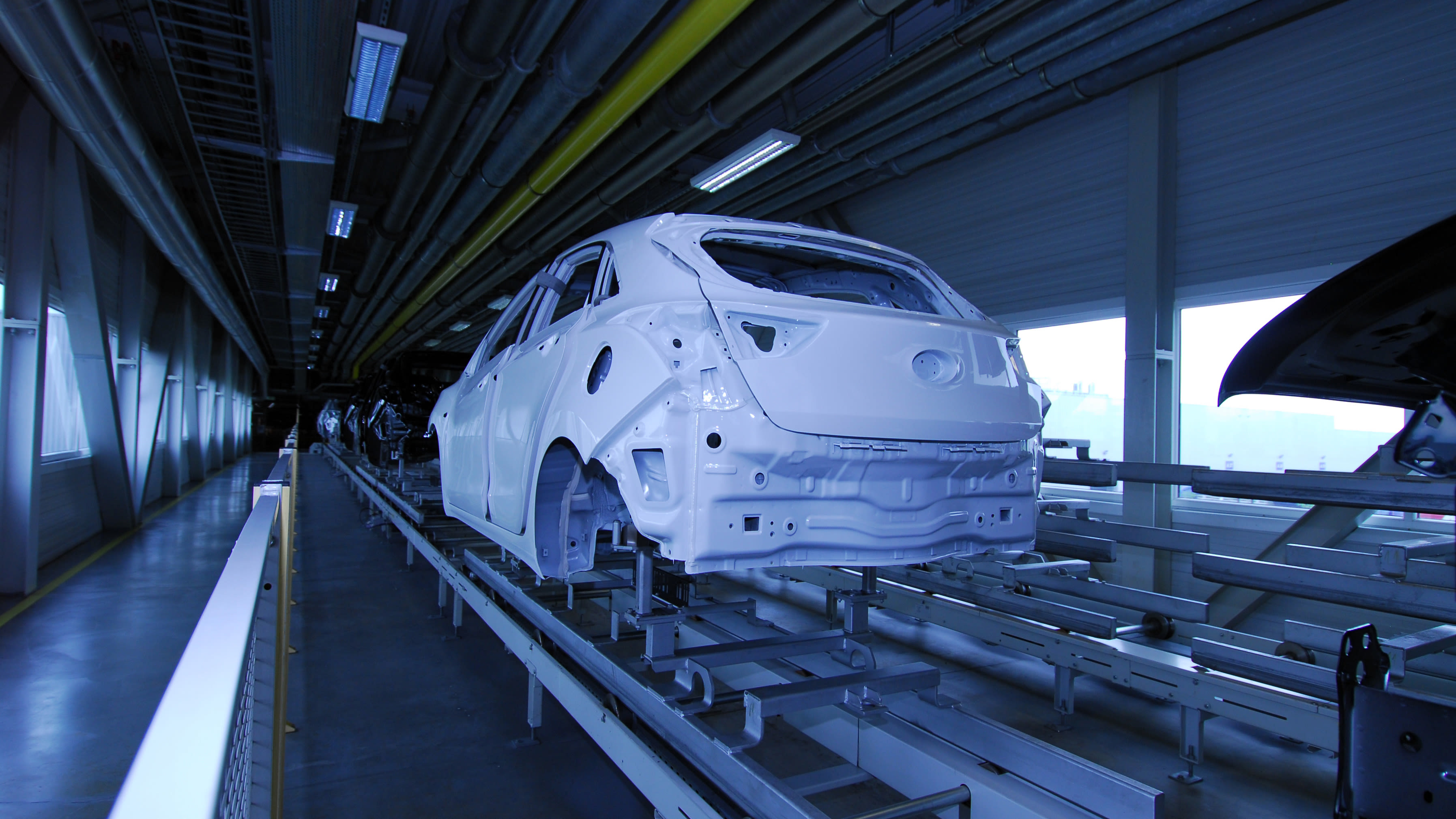 Downtime reasons and production status for automotive manufacturers
