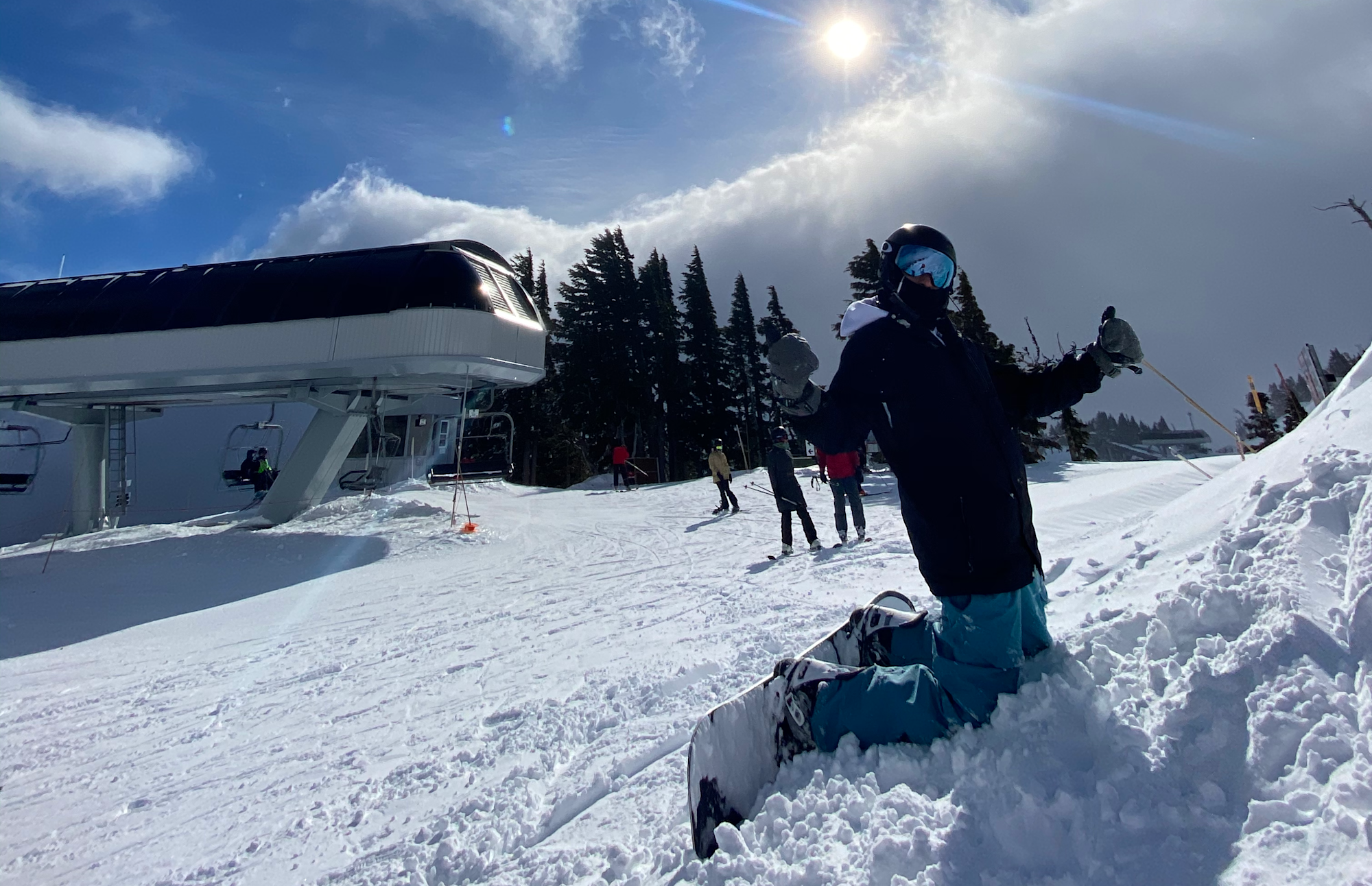 Snowboarder
