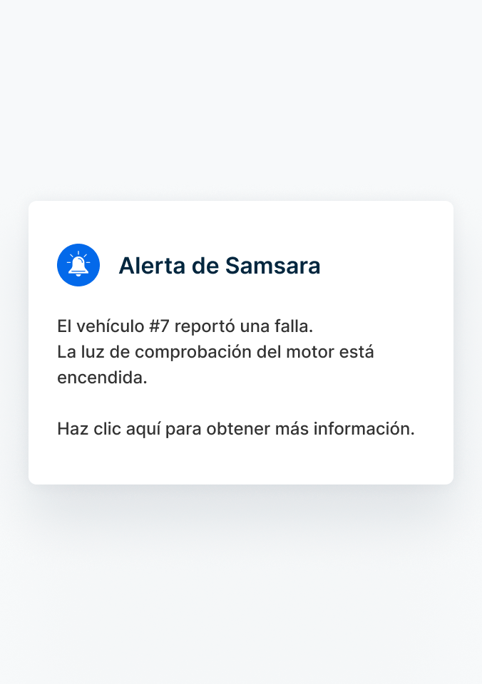 Una alerta de Samsara que indica que un vehículo ha reportado una falla y la luz de verificación del motor está encendida.