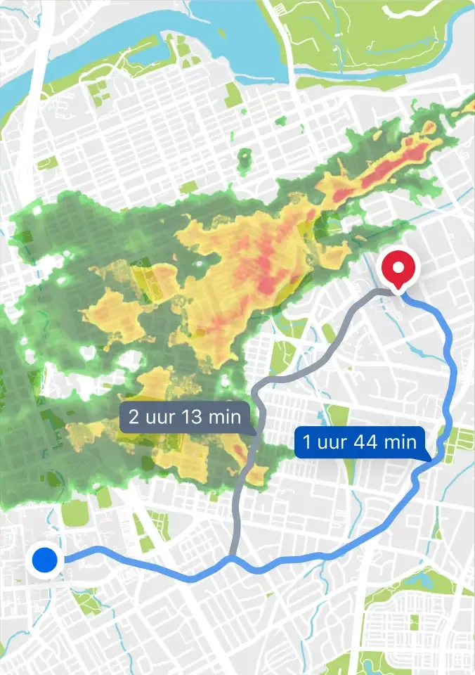 Kaart toont twee routeopties rond een gebied met een heatmap, met reistijden van 2.13 uur en 1.44 uur.