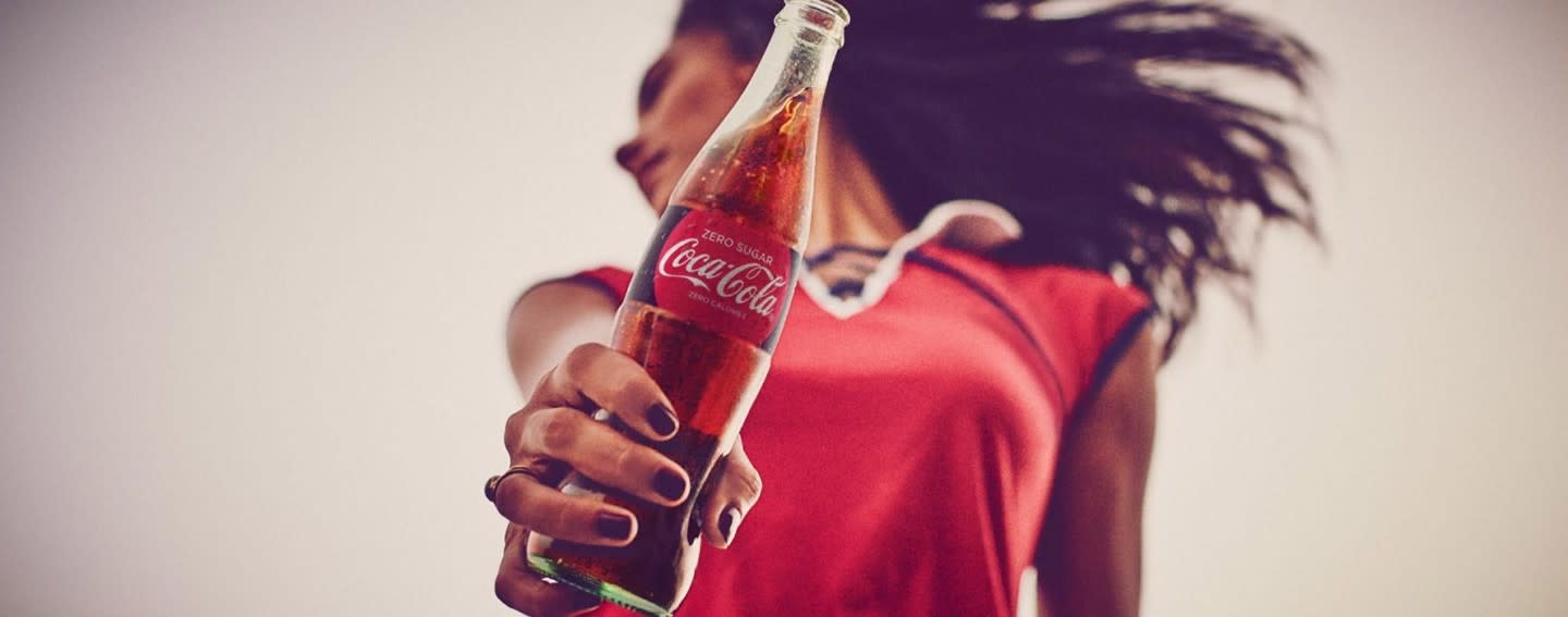 Coca-Cola-Photography-Galleries-LightBox7 (1) Coca-Cola-Photography-Galleries-LightBox7 (1)