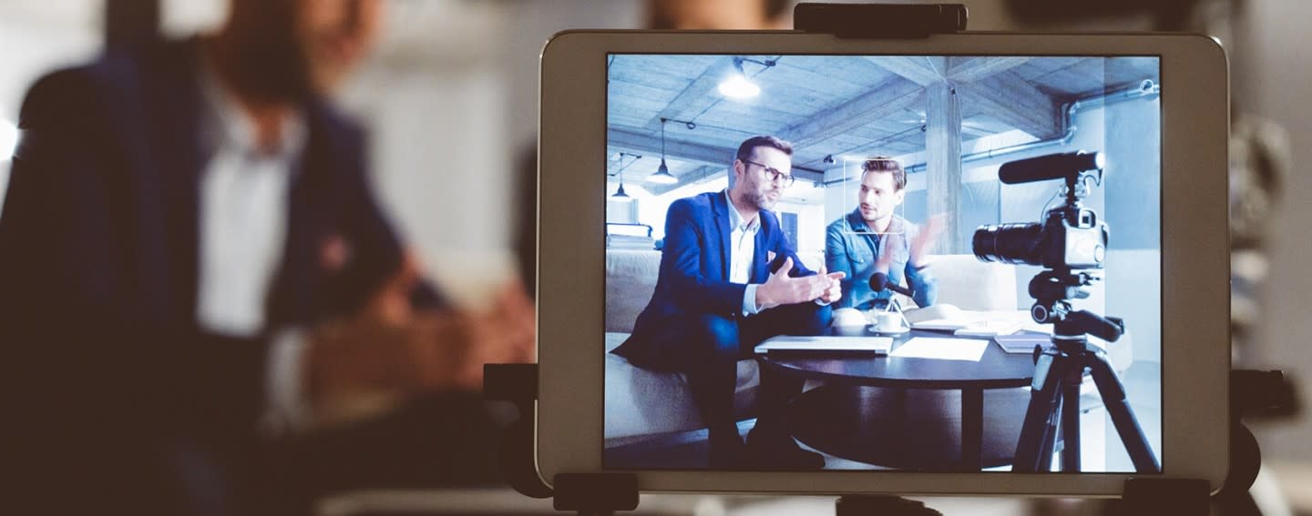 ey-tv-output-manager-looks-at-content-on-multiple-screens ey-tv-output-manager-looks-at-content-on-multiple-screens