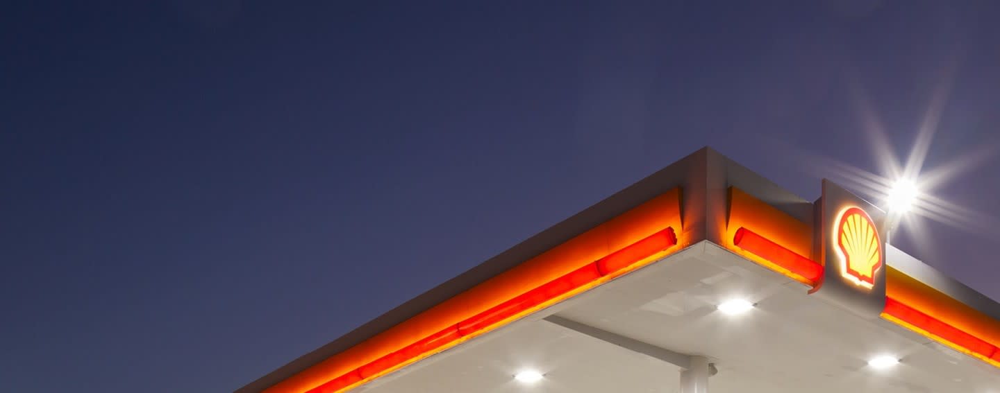 cobham-retail-station-header cobham-retail-station-header