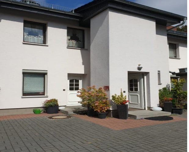 2 Parteien Haus in einer Top Lage in Spandau