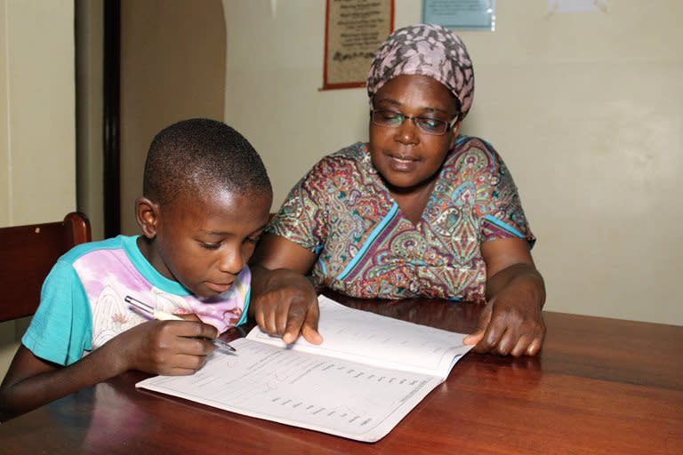 Nach 83 Wochen öffnen die Schulen in Uganda wieder.