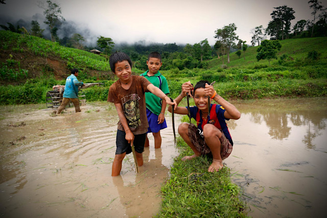 8 Photos of the Beauty and Trials of Remote Village Life