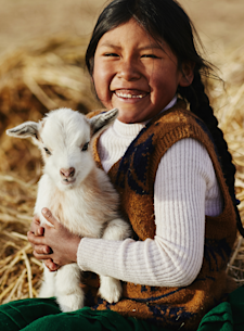 6031 Product Images 723x1107 01 Goat