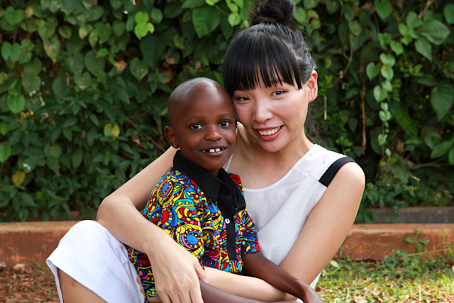 Watch the Beautiful Moment Dami Im Met Jovia in Uganda