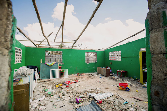 5 Incredible Stories of Survival After Hurricane Matthew