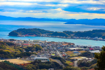 A two-day trip in Minami Shimabara:a town with a stunning natural environment, where you can enjoy the company of seamen who have travelled the world.