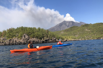 KayakKing,Cycling：Living with an active volcano: explore Sakurajima to feel the breath of the earth: