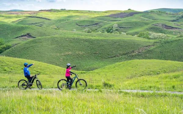Bokuya Guide (Grassland Trail Walk/Grassland Bike Ride)
