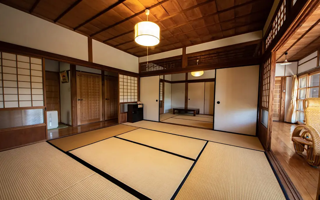 Exploring Obi Castle