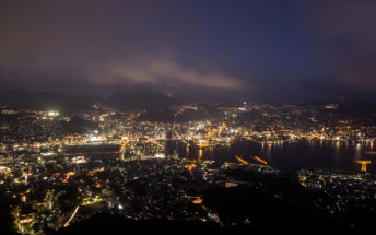 Trade, War and Religion:The Many Faces of Nagasaki City