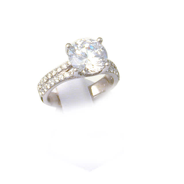 Ring Solitaire w/ TW 0.50cts.