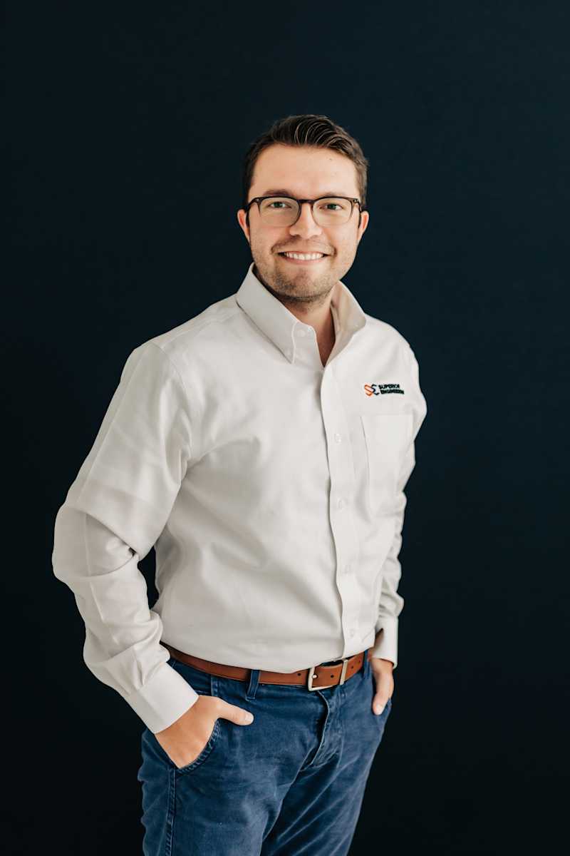 profile-Santiago Serrano
