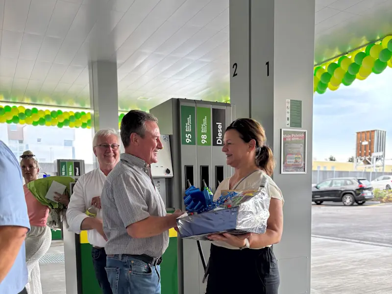 Eröffnung Tankstelle mit TopShop Sirnach Presseapero Sirnach
