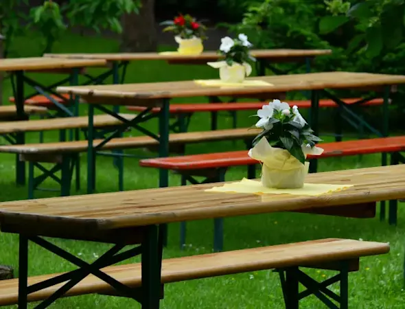 Vermietung von Festmobiliar