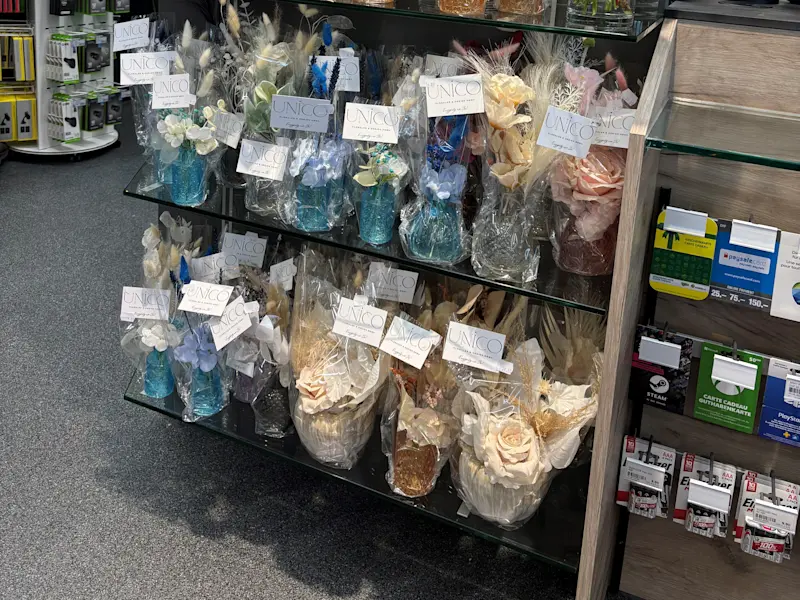 Geschenke von UNICO Florales und Design Eröffnung Tankstelle mit TopShop Sirnach