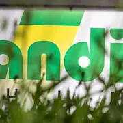 Hero, LANDI Logo in Laden