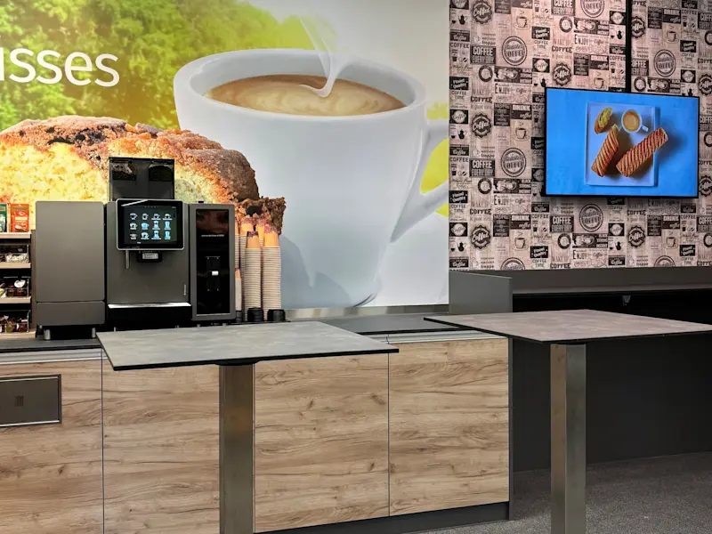 Kaffeecke TopShop Sirnach Eröffnung Tankstelle mit TopShop Sirnach