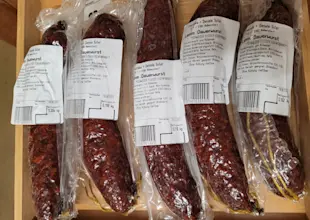 Lamm Dauerwurst, Franziska Suter