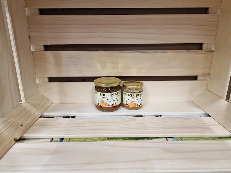 Schweizer Bienenhonig - Regula Grimm Schweizer Bienenhonig - Regula Grimm