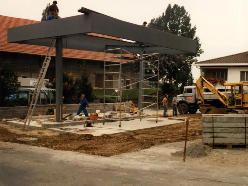 Bau Agrola Tankstelle 1985 Foto Bau Tankstelle