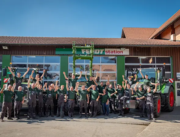 Teambild Jakob Hofer AG