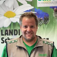 roland hofer (480x720).jpg