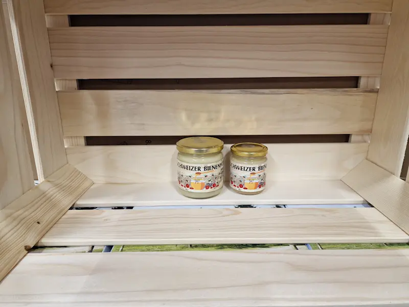 Schweizer Bienenhonig - Regula Grimm Schweizer Bienenhonig - Regula Grimm