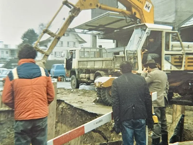 Tankversenkung Schüpfen Tank