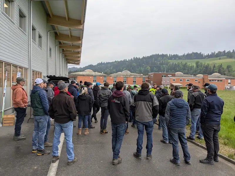 Am 7. Mai 2025 war die Flurbegehung im AgroCenter in Huttwil. PXL_20250507_172140495.MP.jpg