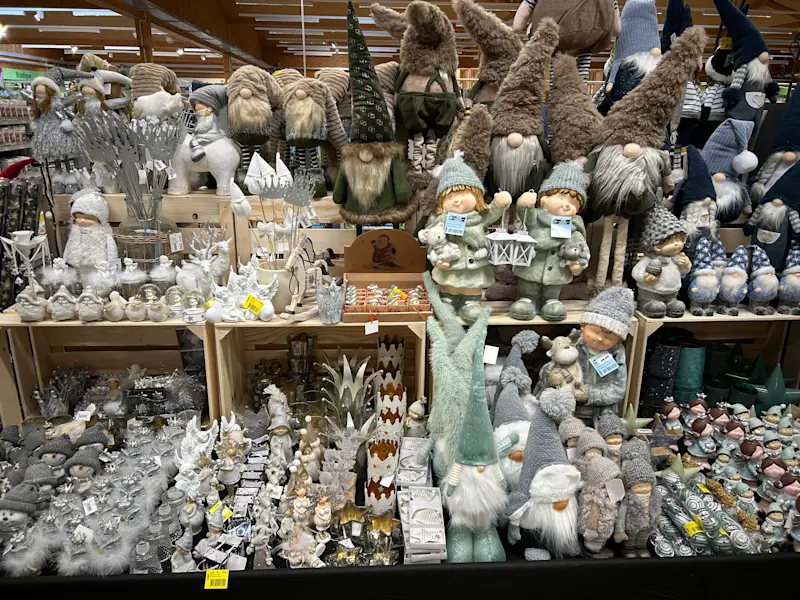 Kommen Sie jetzt vorbei und entdecken Sie unser Weihnachtsortiment! Image (14).jpg